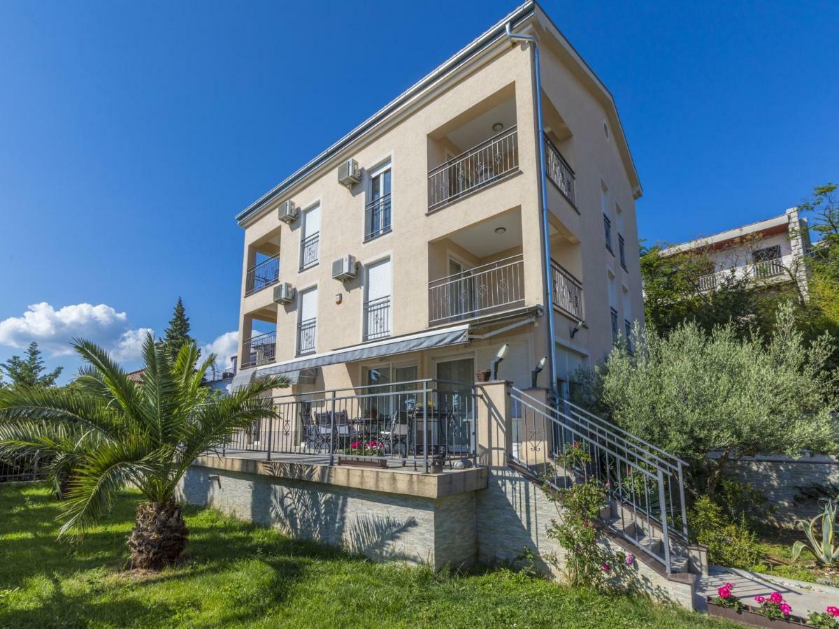 Apartamento Bruno Crikvenica Exterior foto